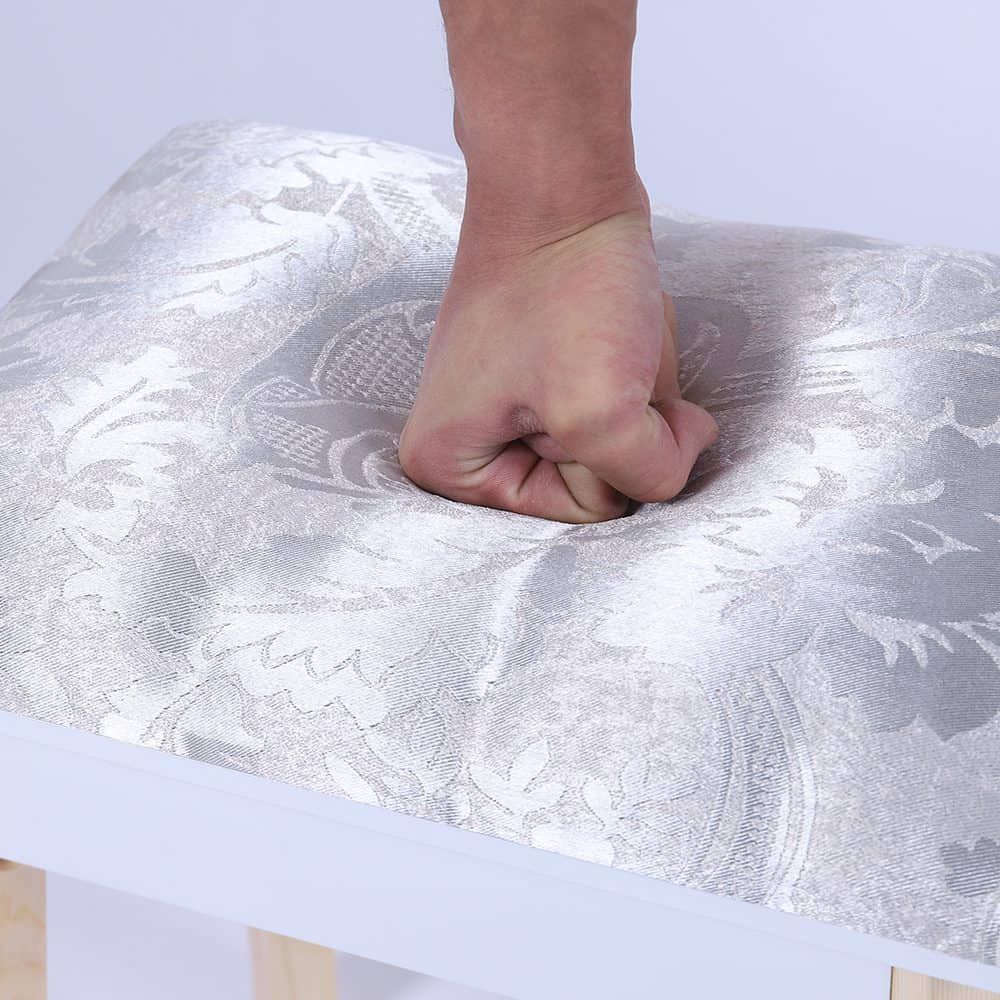 dressing table 10