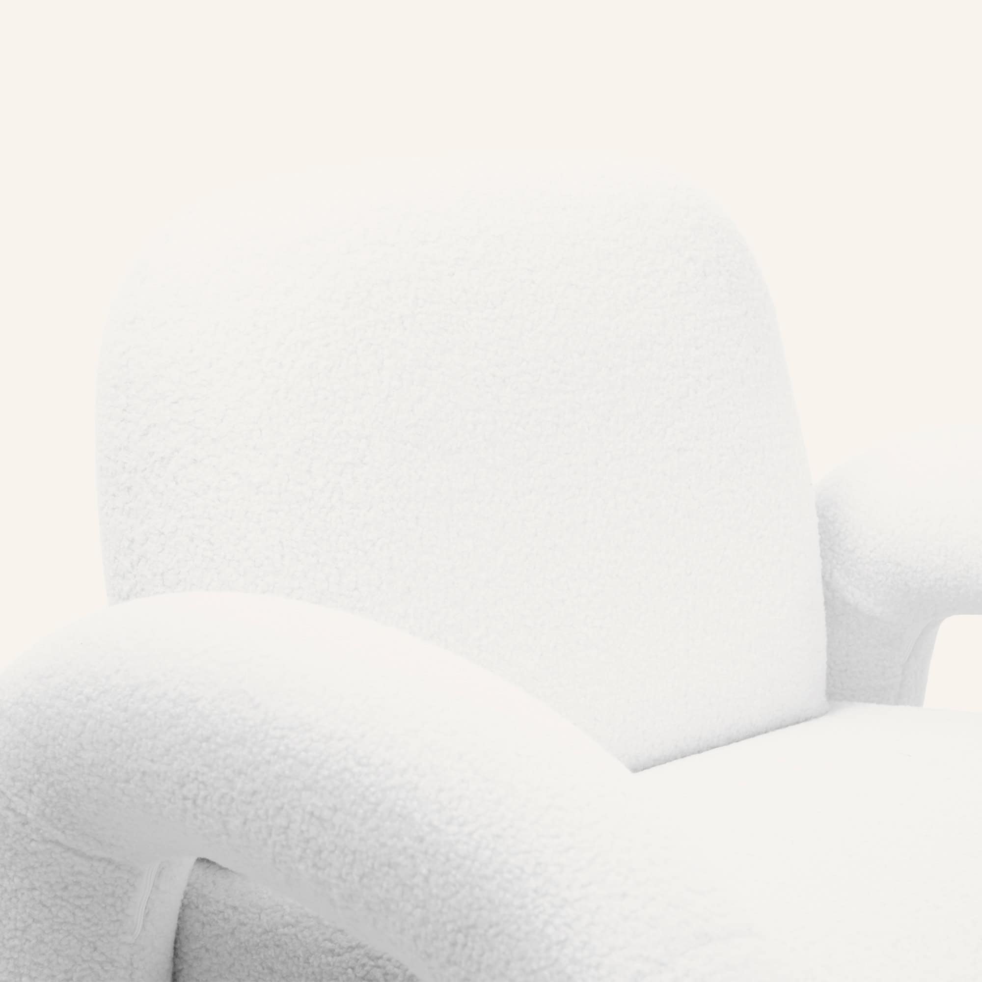 Accent Chair in Teddy Sherpa Fabric - White - Image 19